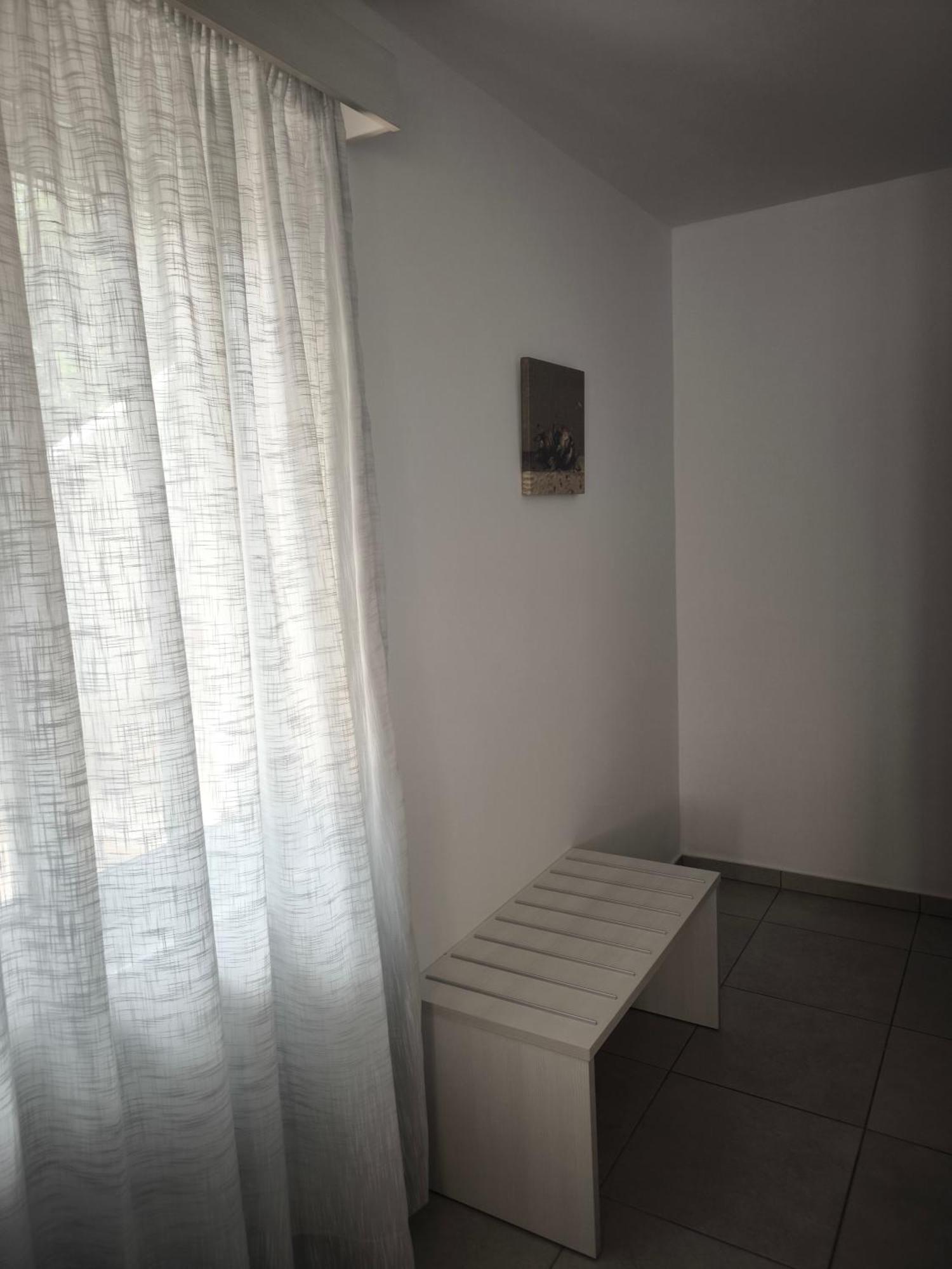 Alexia Rooms Palaiochora Exteriör bild